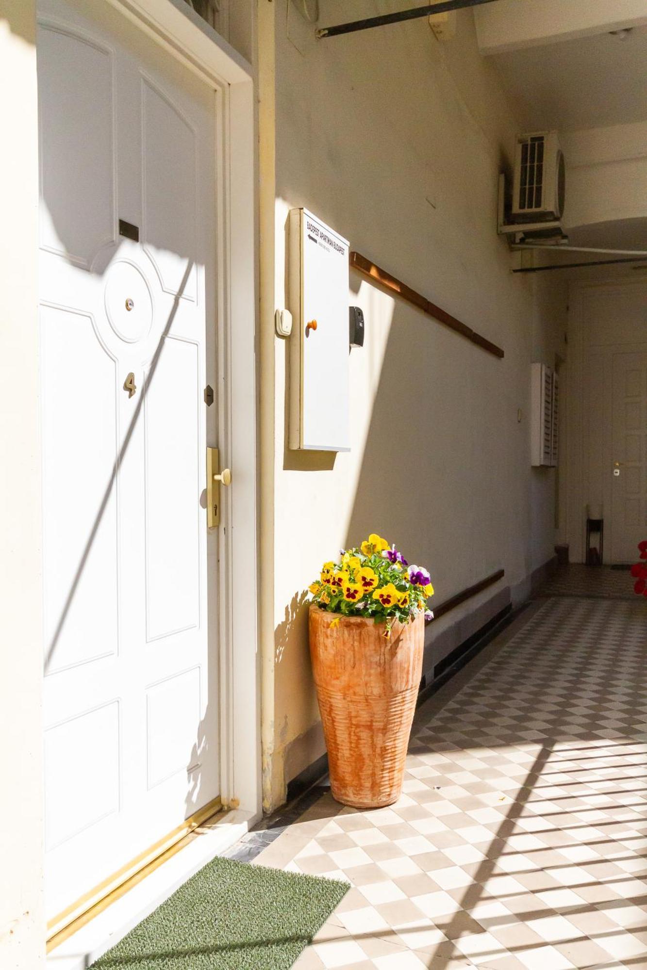Badepest Apartment Budapest Exterior foto